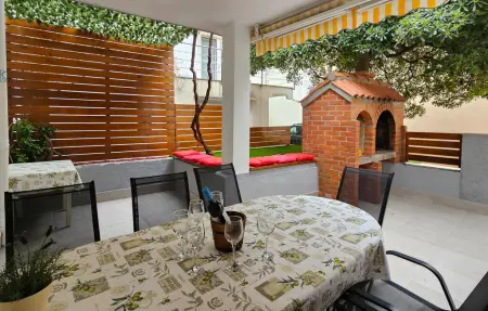 Location Maison à Novalja 8 personnes