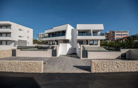 Location Maison à Novalja 12 personnes