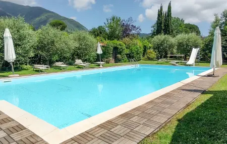 Location Maison à Camaiore 16 personnes