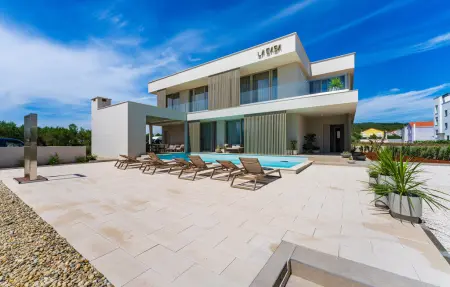 Location Maison à Bibinje 8 personnes