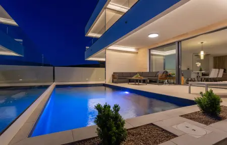 Location Maison à Punat 9 personnes