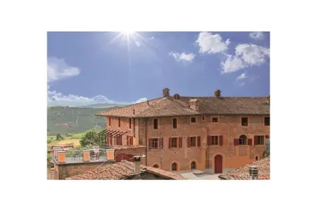 Location Maison à Mombaruzzo 22 personnes