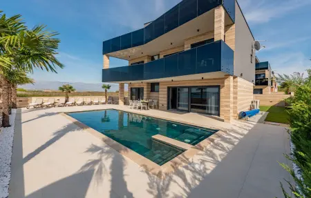 Location Maison à Privlaka 10 personnes